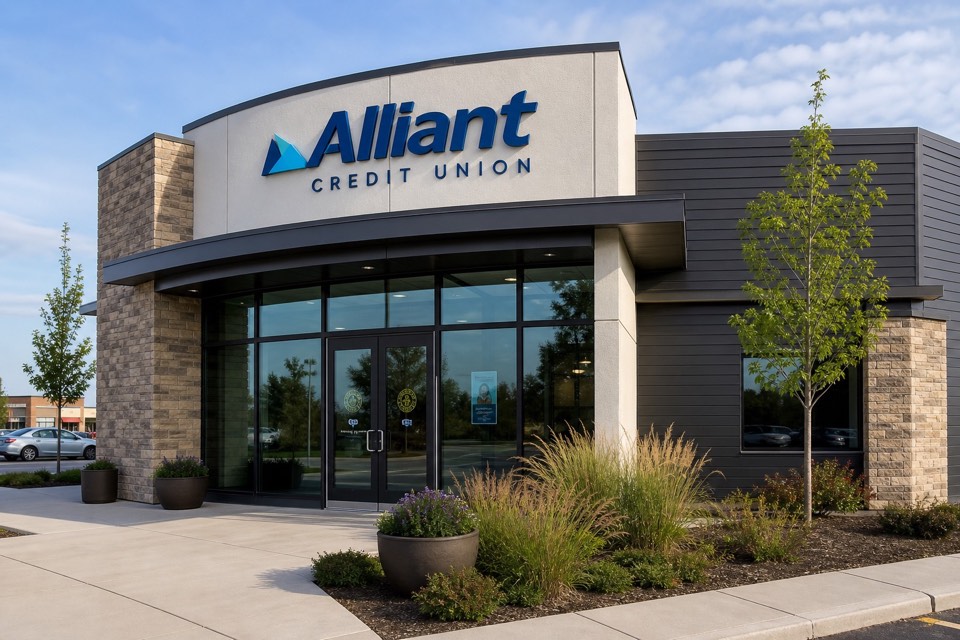 Alliant Credit Union 门头