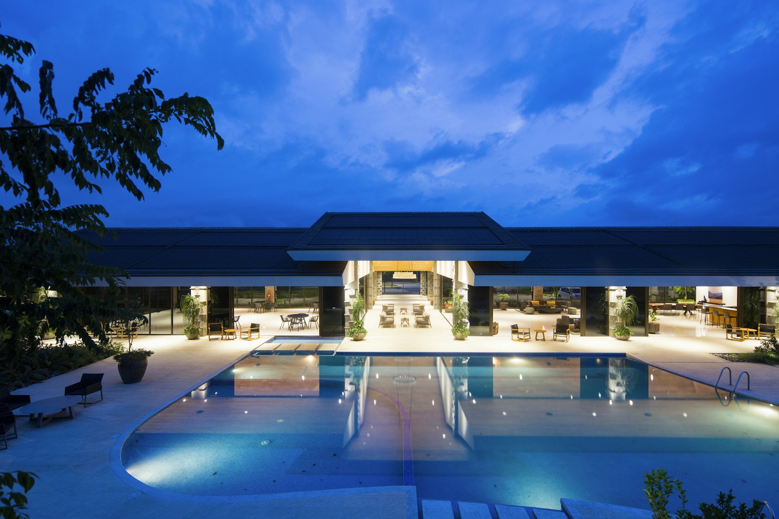 顾问
